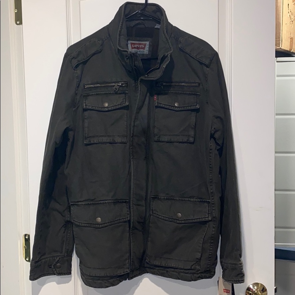 Men’s Winter Coat/ Jacket